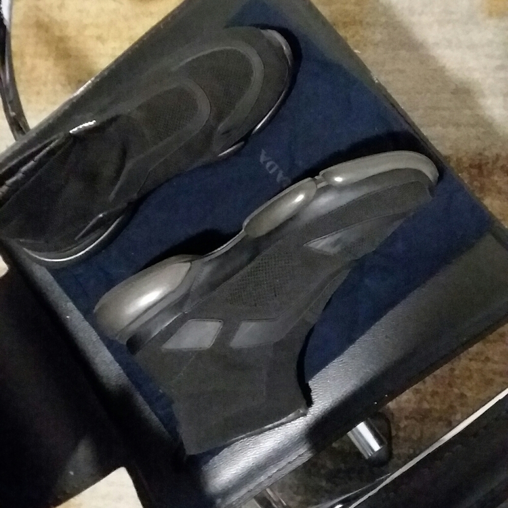 Prada cloud burst